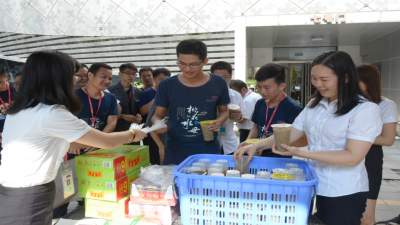 夏日送關懷 清涼一線心 ——2019年廣東堅基集團開展夏日送清涼活動